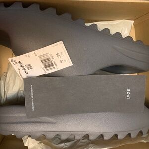 Yeezy Slides